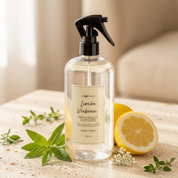 Home Spray Limón Verbena con limones frescos, hojas de verbena y hierbas verdes, frasco 100 ml, Go Living.